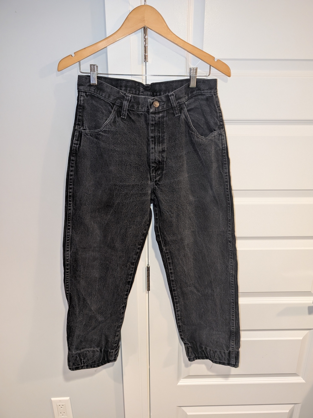 Rustler Men's Black Washed Relaxed Taper Jeans Altered 32x28